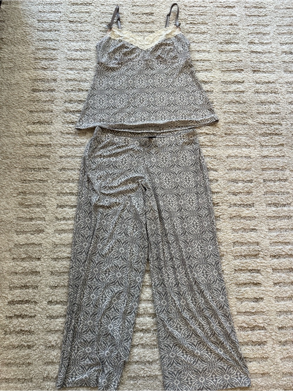 Women’s pajama set size M